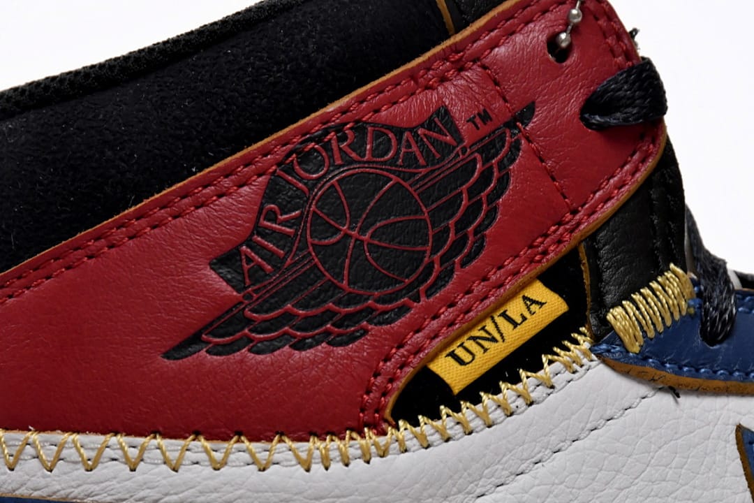 Air Jordan 1 Retro High OG Blue Toe (Colorway 6)