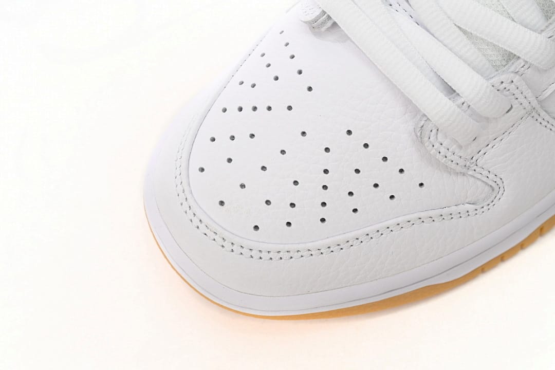 Nike Dunk Low SB SX Edition ’White gum