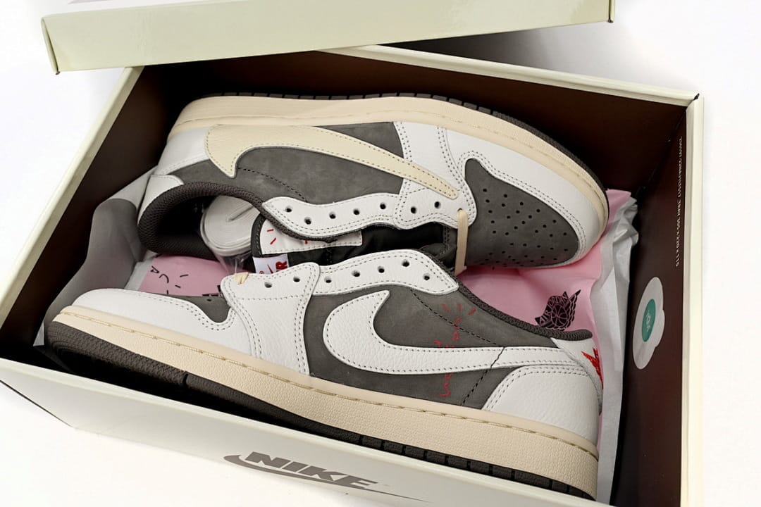 Air Jordan 1 Low White Brown Barb (Colorway 5)