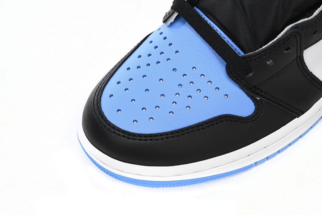 Air Jordan 1 High OG UNC Toe (Colorway 3)