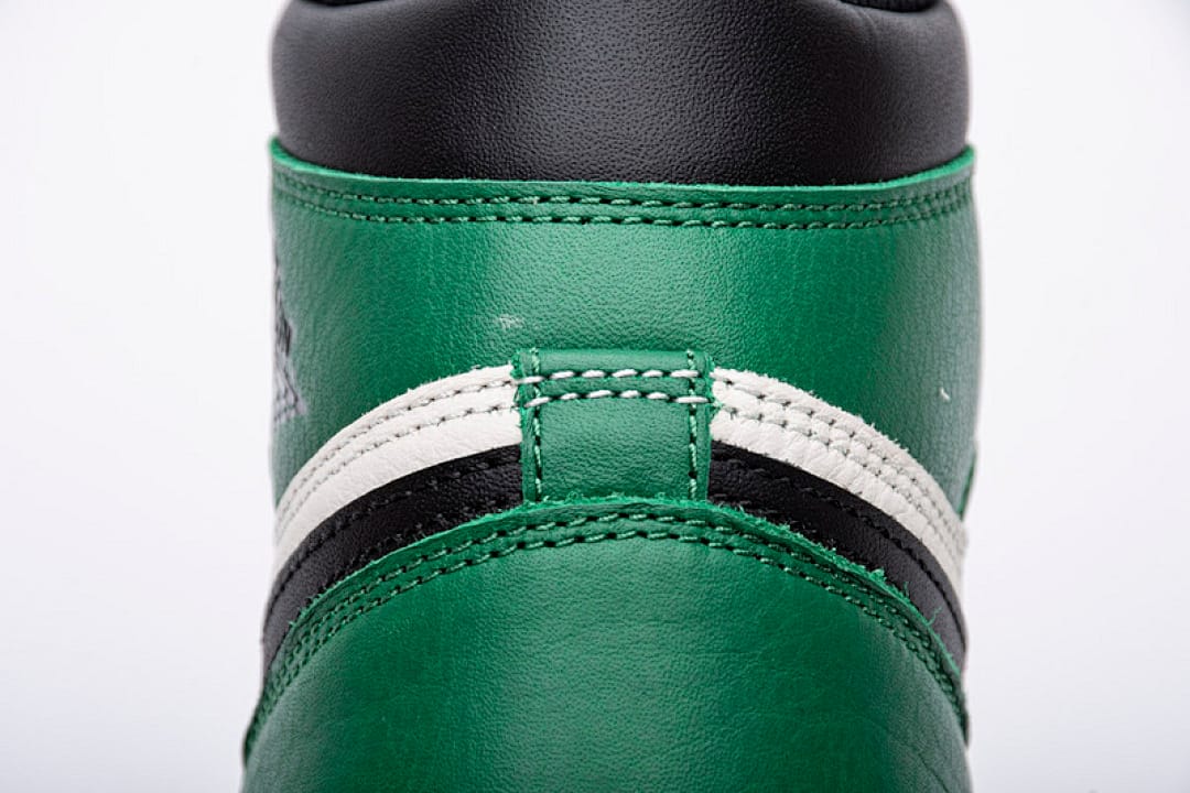 Air Jordan 1 High OG Pine Green (Colorway 3)