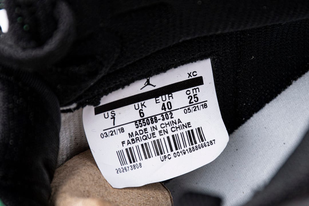 Air Jordan 1 High OG Pine Green (Colorway 3)