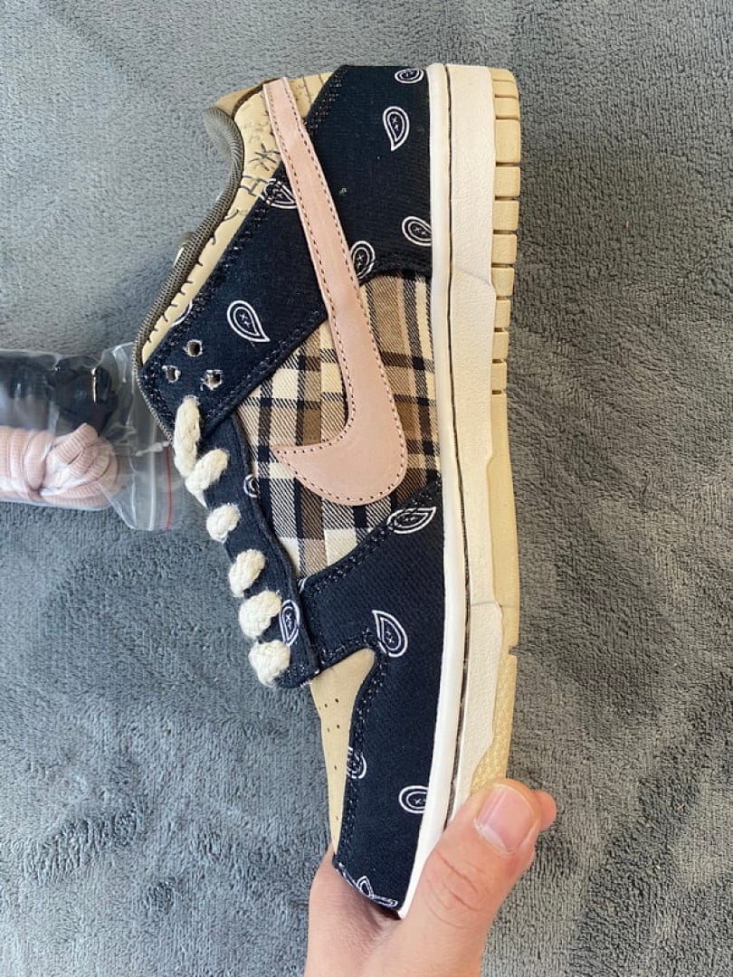 Nike Dunk Low SB SX Edition (Colorway 16)