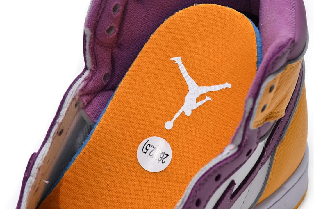 Air Jordan 1 High OG Brotherhood