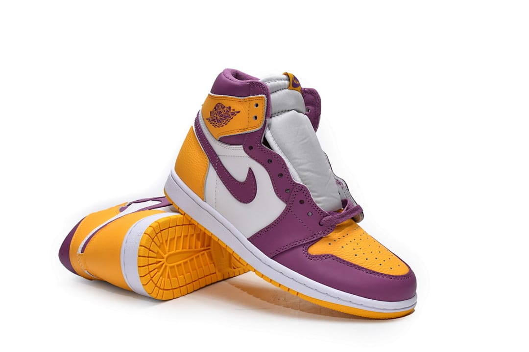 Air Jordan 1 High OG Brotherhood