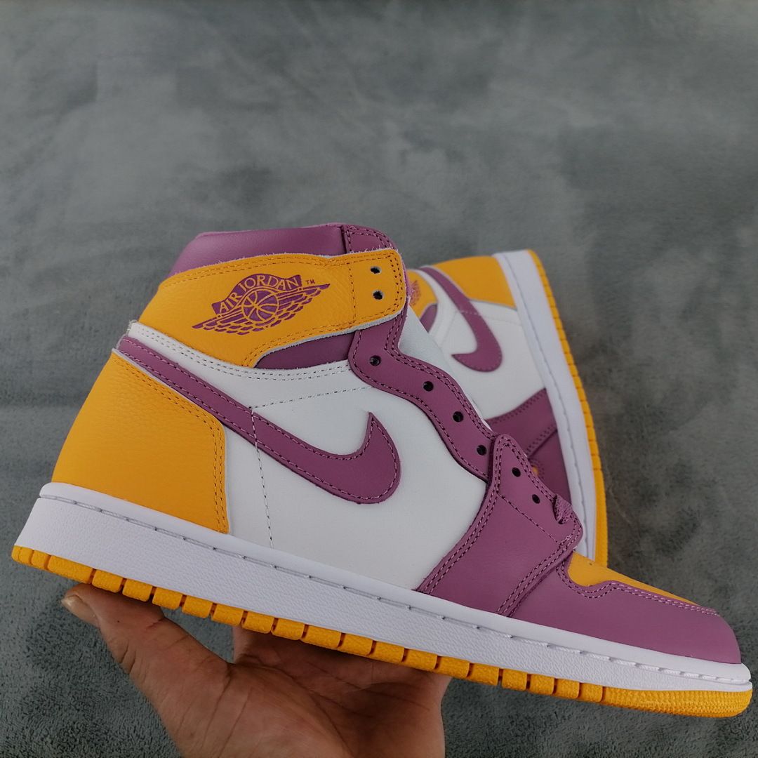 Air Jordan 1 High OG Brotherhood