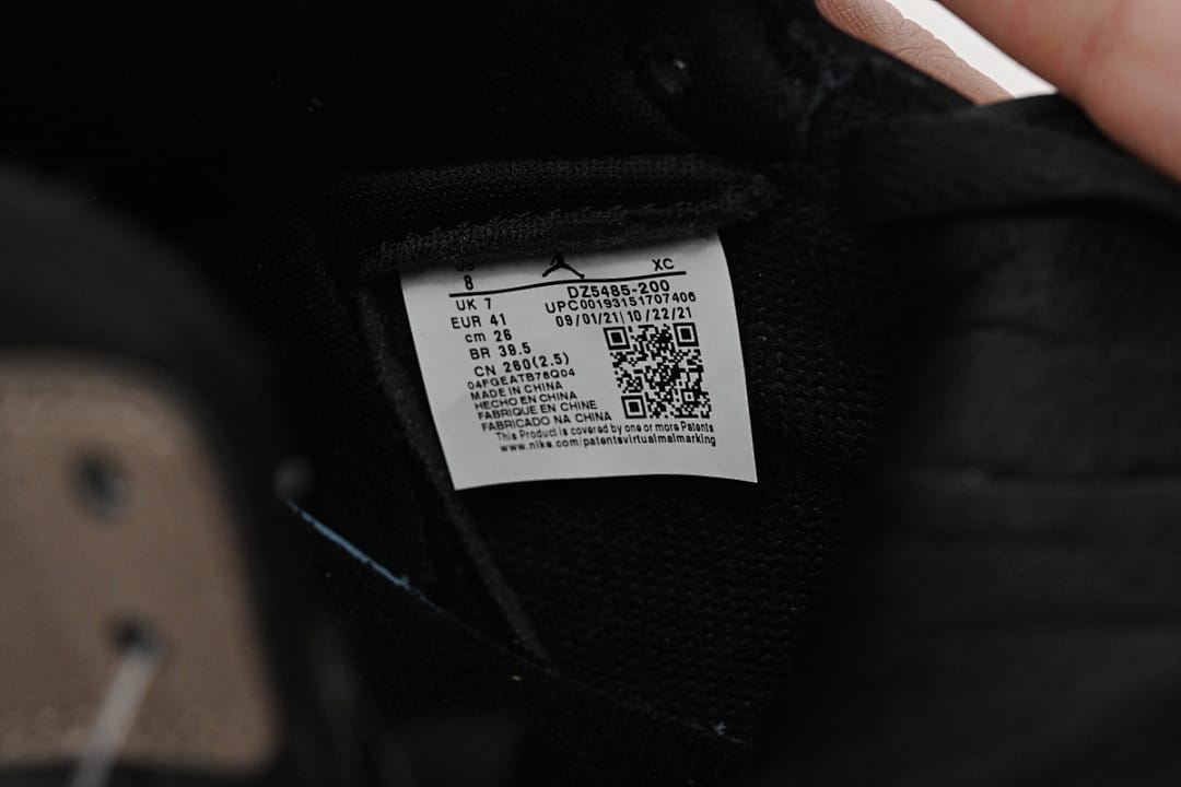 Air Jordan 1 High OG Palomino