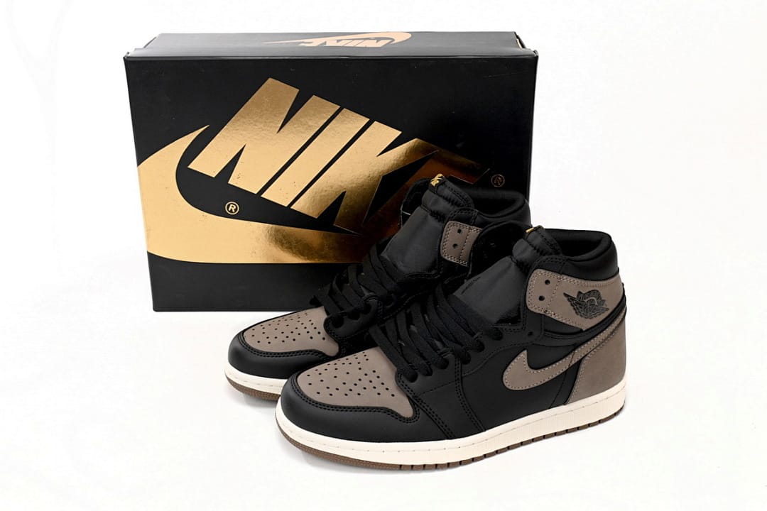 Air Jordan 1 High OG Palomino