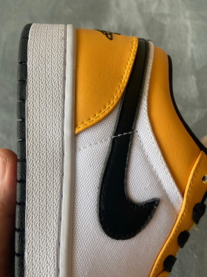 Air Jordan 1 Low Laser Orange