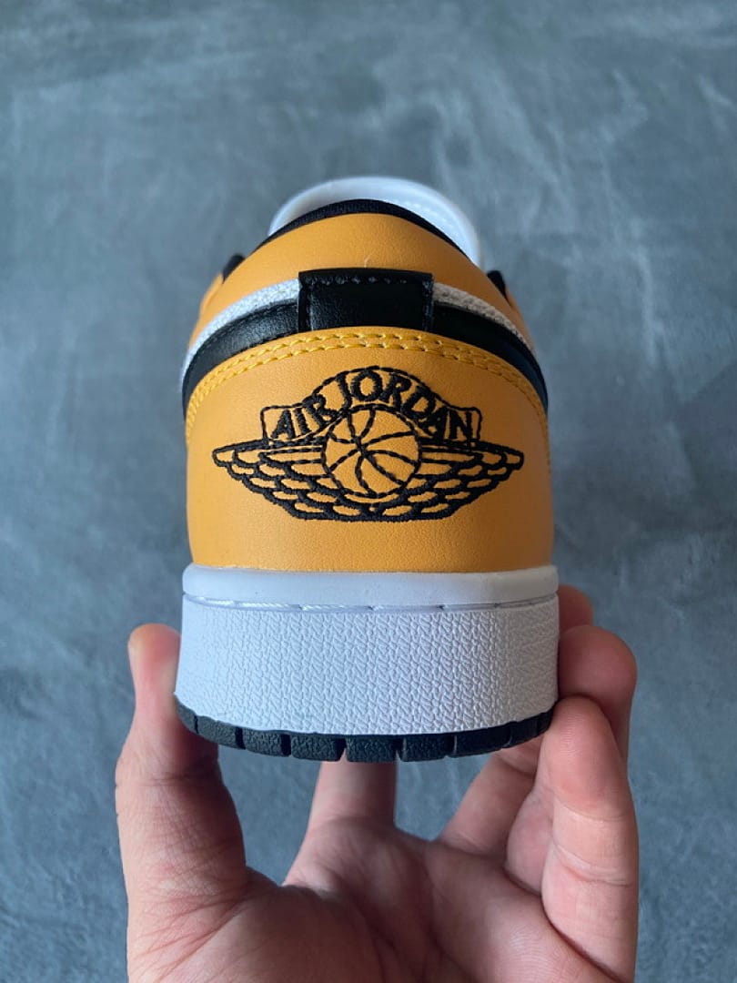 Air Jordan 1 Low Laser Orange