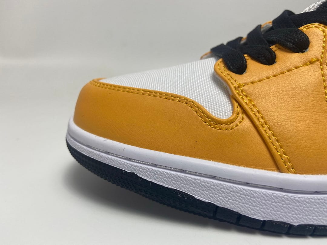 Air Jordan 1 Low Laser Orange