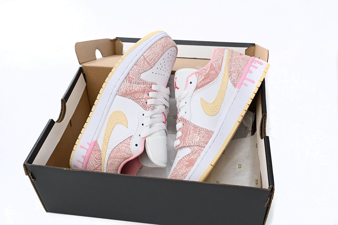 Air Jordan 1 Low SE GS Paint Drip