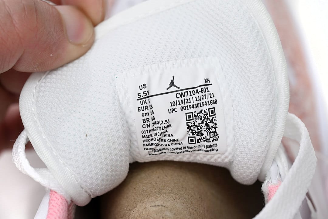Air Jordan 1 Low SE GS Paint Drip