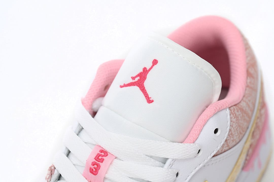 Air Jordan 1 Low SE GS Paint Drip