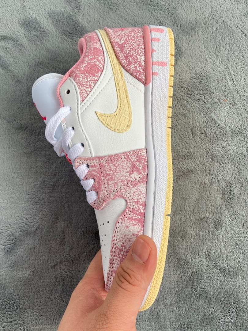 Air Jordan 1 Low SE GS Paint Drip