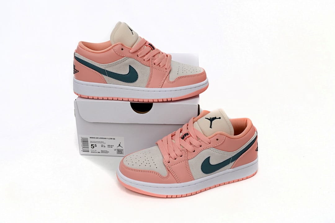 Air Jordan 1 Low Pink Blue