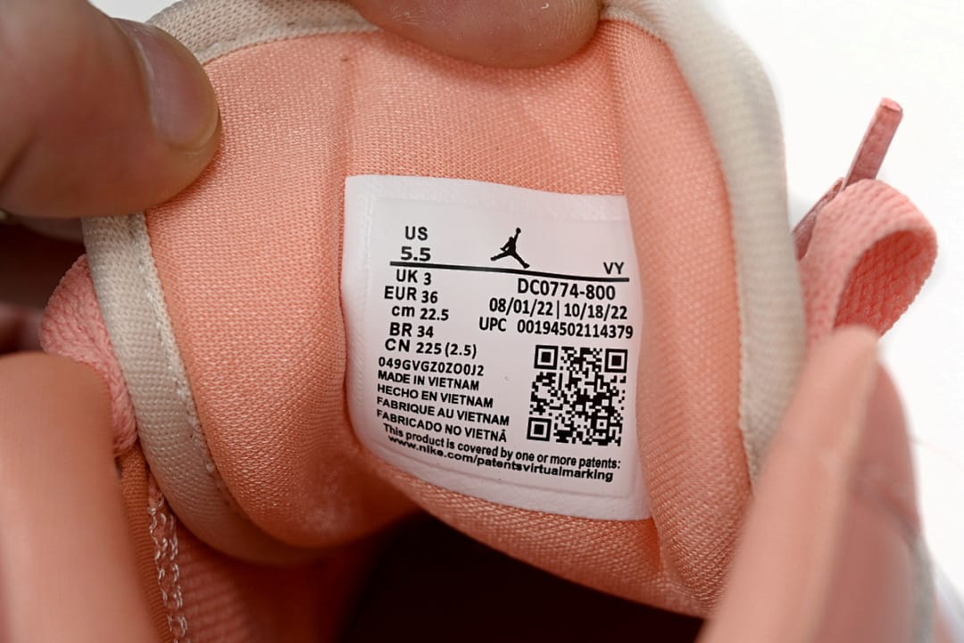 Air Jordan 1 Low Pink Blue