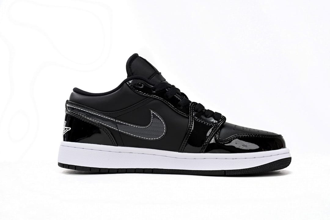Air Jordan 1 Low Black White