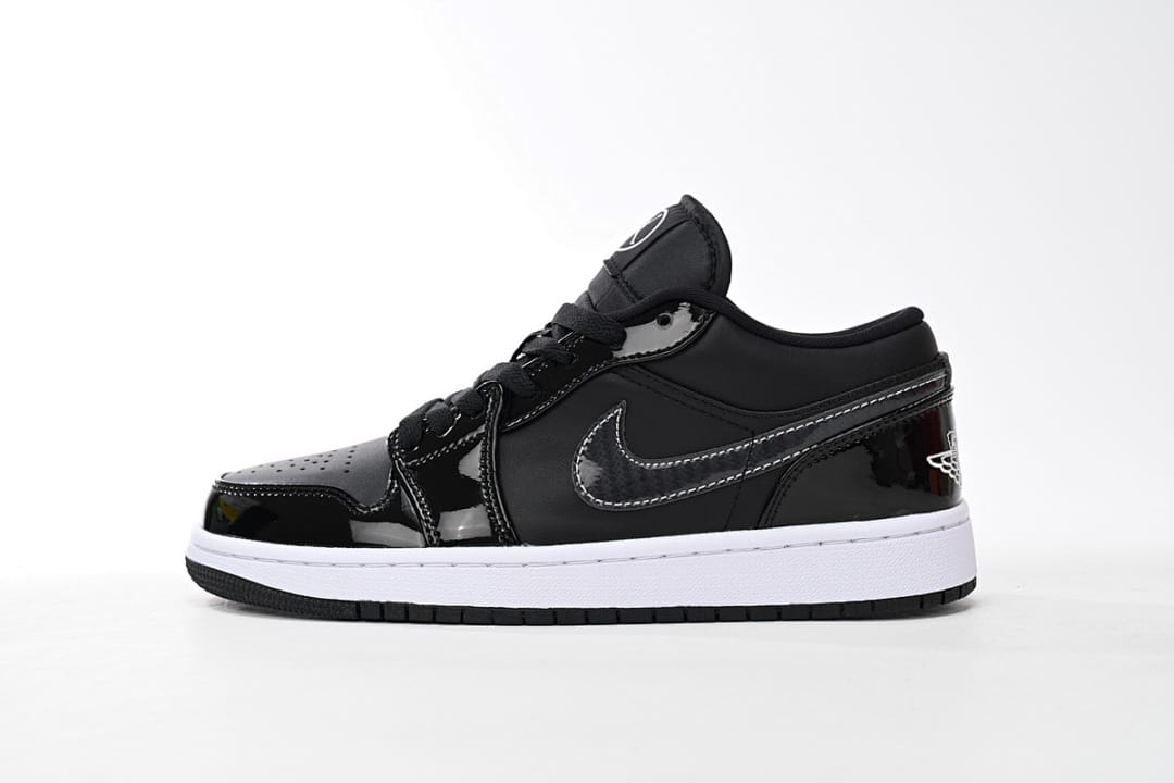Air Jordan 1 Low Black White