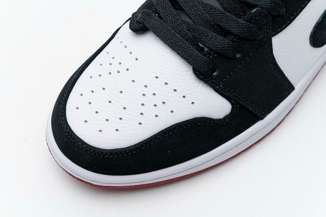 Air Jordan 1 Low Black Toe (Colorway 2)