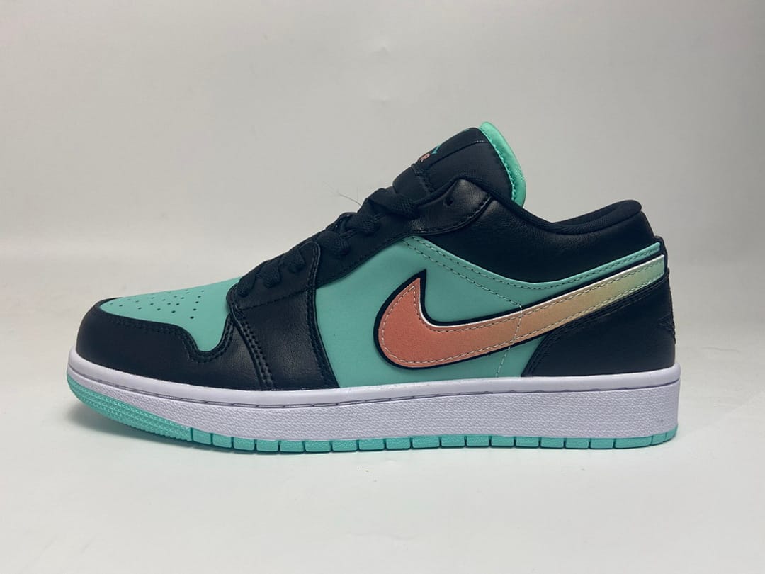 Air Jordan 1 Low SE Tropical Twist
