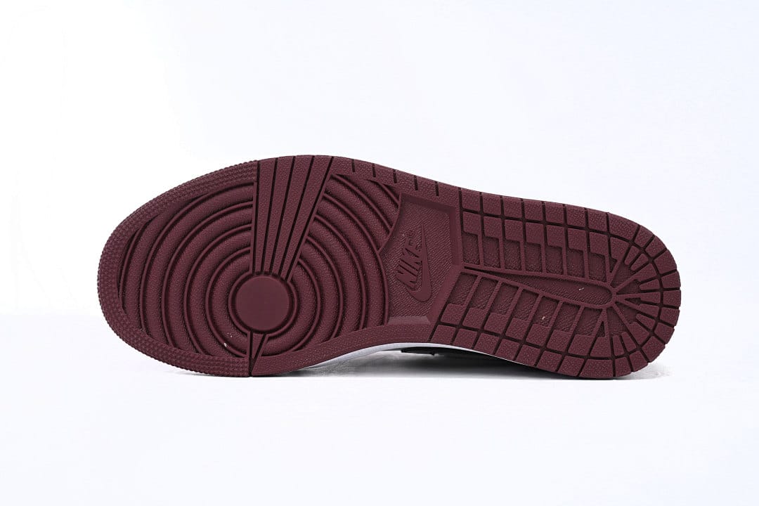 Air Jordan 1 Low Noble Red