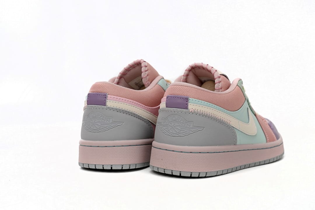 Air Jordan 1 Low SE Champagne