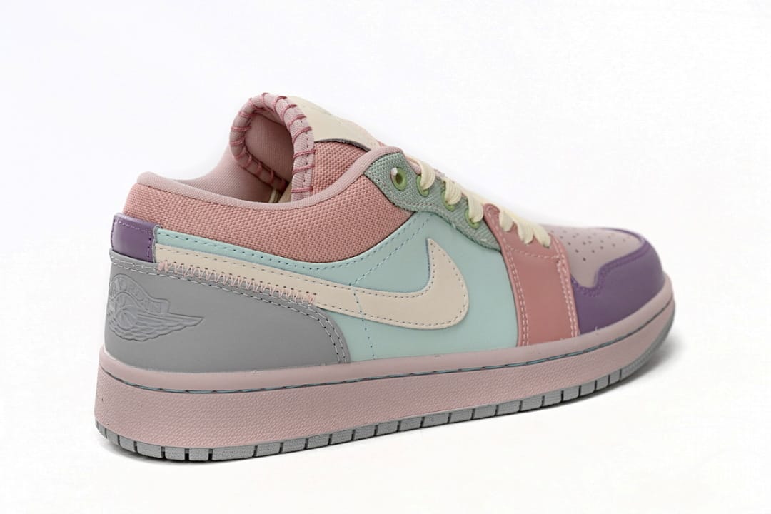 Air Jordan 1 Low SE Champagne