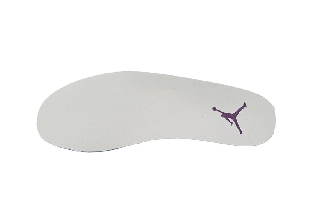 Air Jordan 1 Low SE Champagne