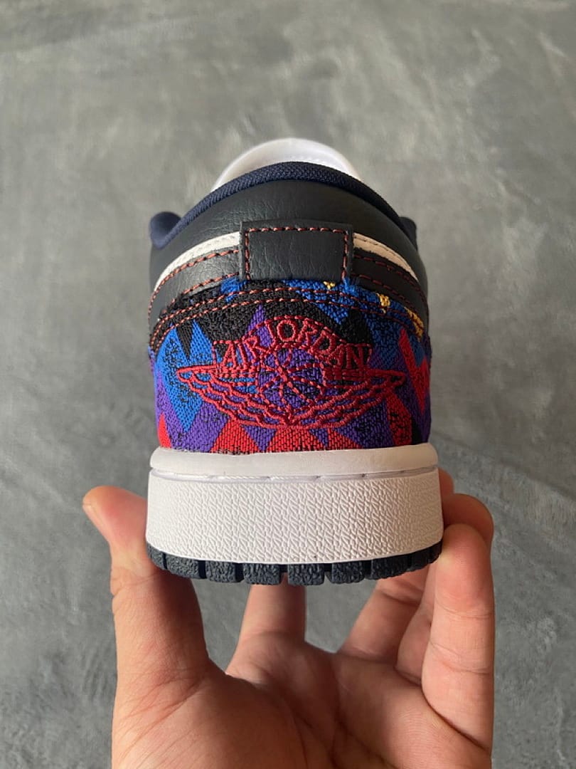 Air Jordan 1 Low Sweater