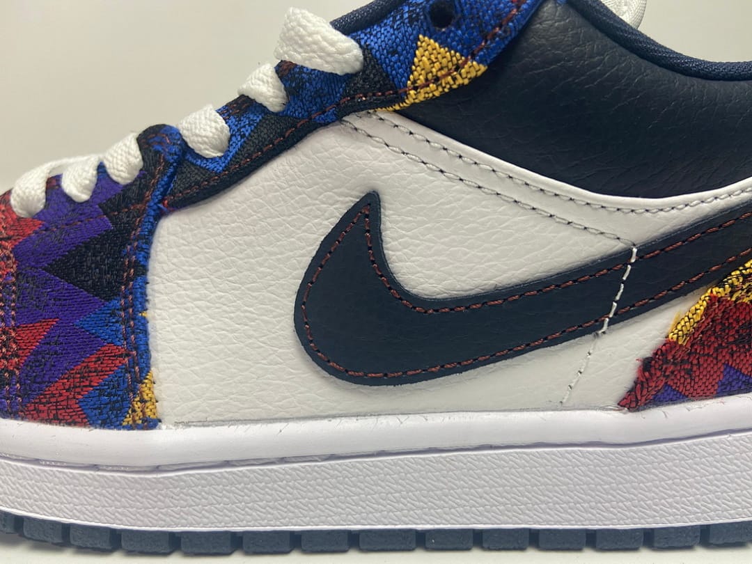Air Jordan 1 Low Sweater