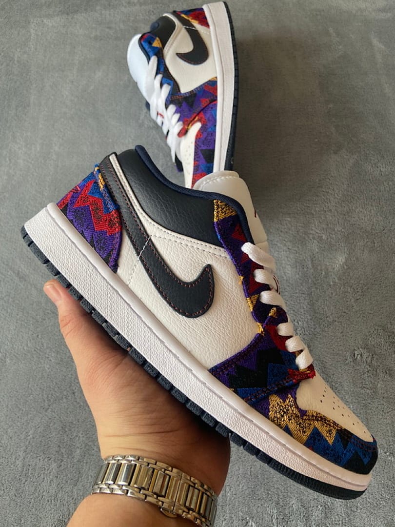 Air Jordan 1 Low Sweater