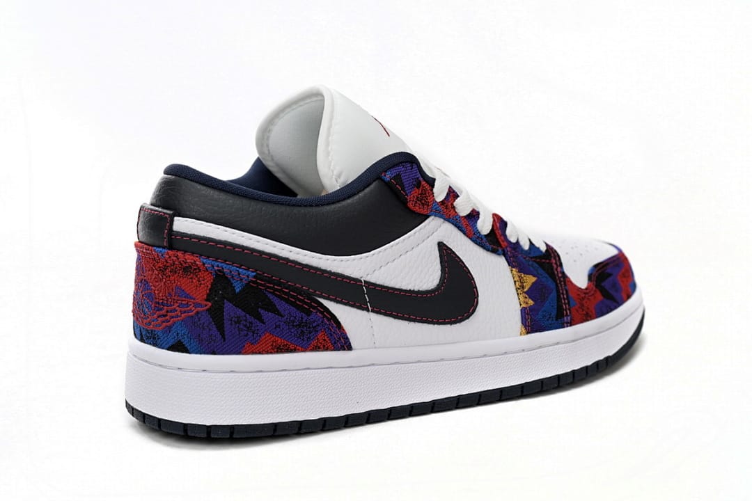 Air Jordan 1 Low Sweater