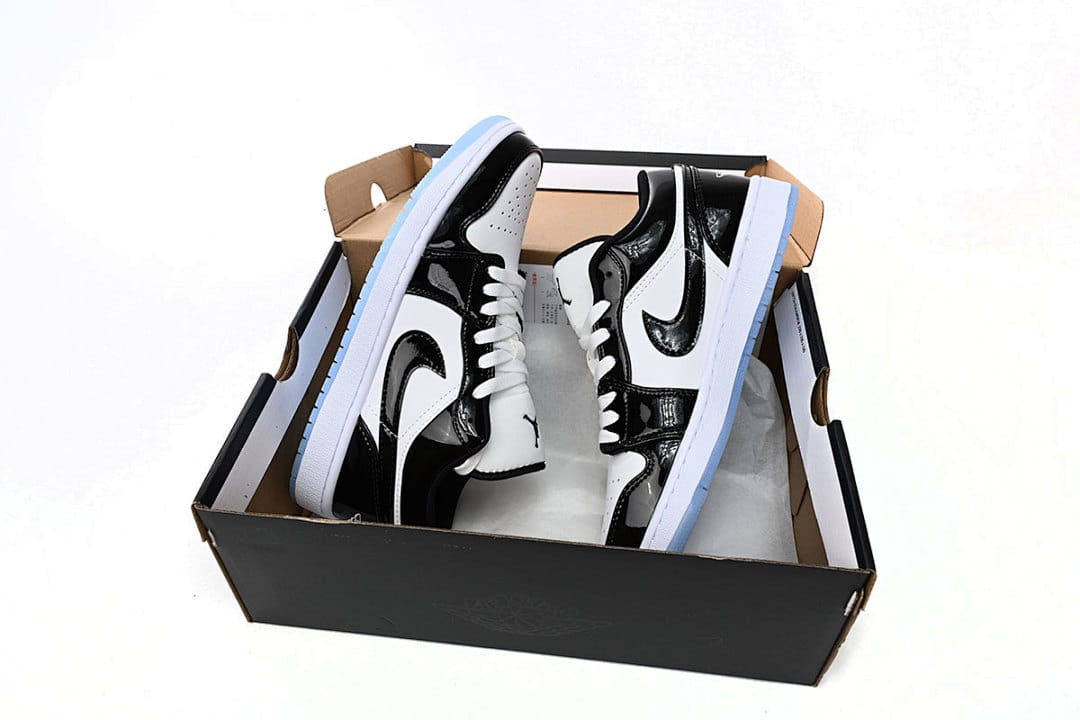Air Jordan 1 Low Concord