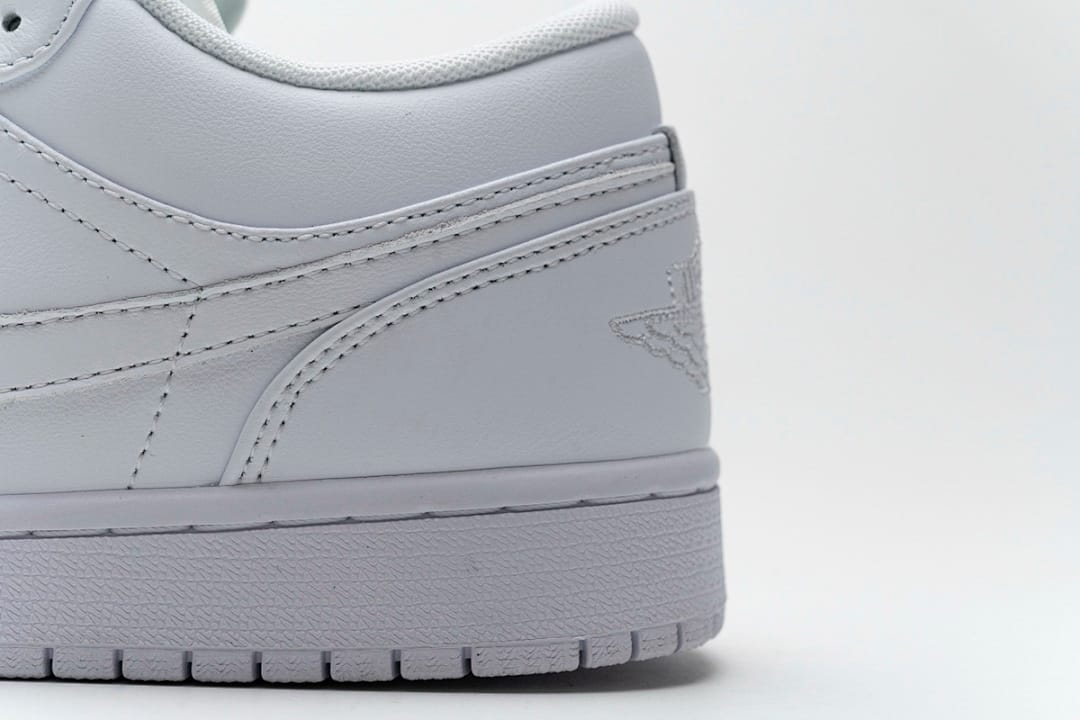 Air Jordan 1 Low White Pure Platnium