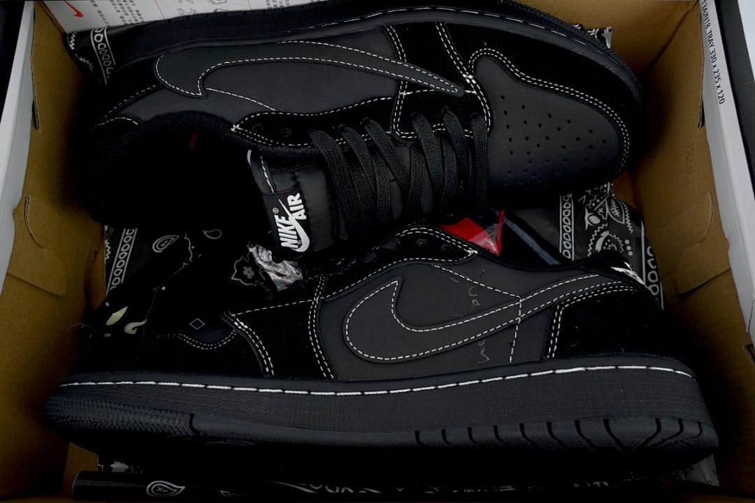 Air Jordan 1 Low Black Phantom