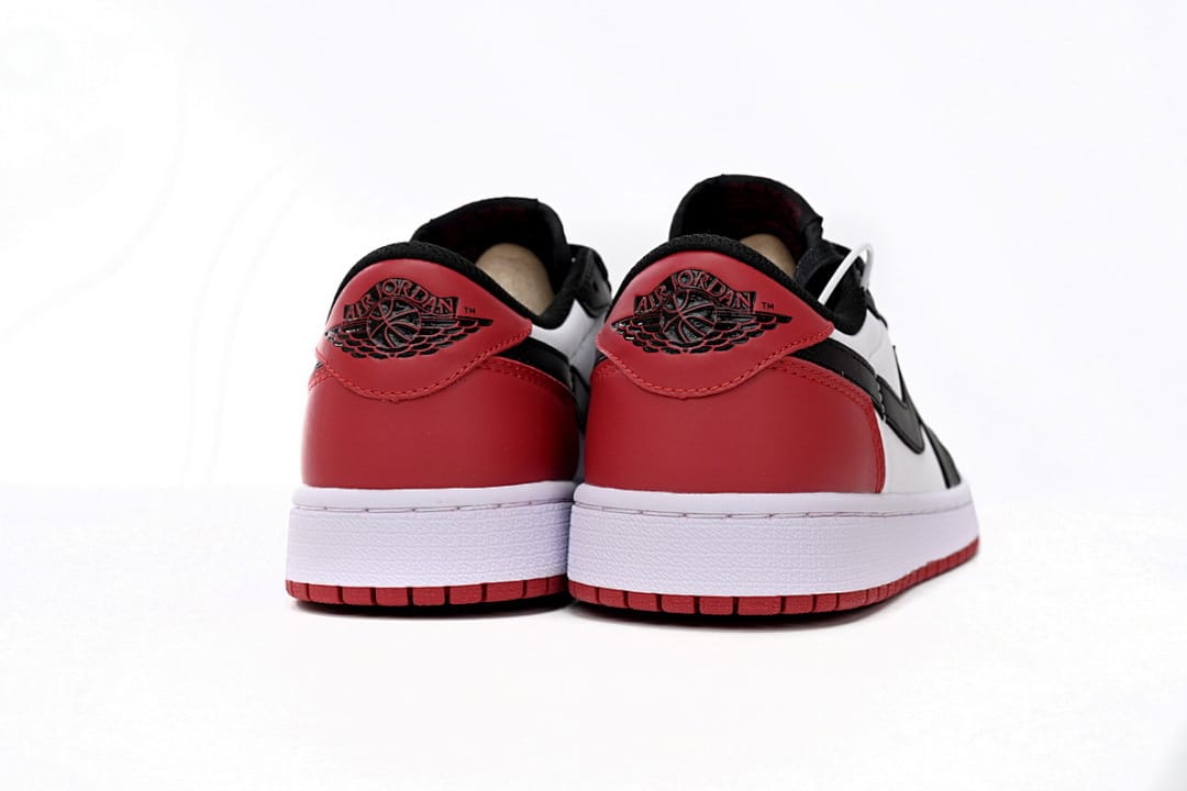 Air Jordan 1 Low OG Black Toe (Colorway 2)
