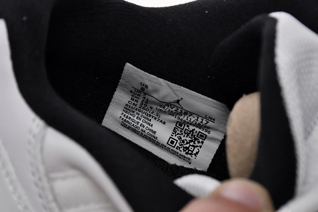Air Jordan 11 Retro Low x OFF White Low Legend Blue (Colorway 2)