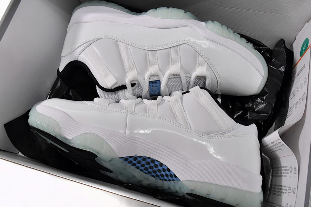 Air Jordan 11 Retro Low x OFF White Low Legend Blue (Colorway 2)