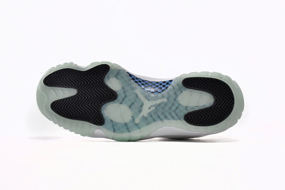 Air Jordan 11 Retro Low x OFF White Low Legend Blue (Colorway 2)