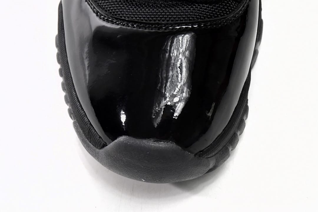Air Jordan 11 Retro x A Ma Maniére Gamma Blue (Colorway 6)