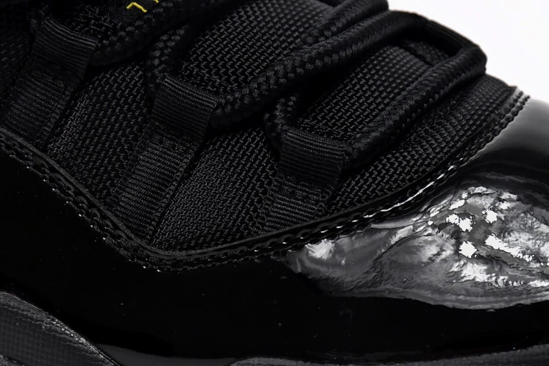 Air Jordan 11 Retro x A Ma Maniére Gamma Blue (Colorway 6)