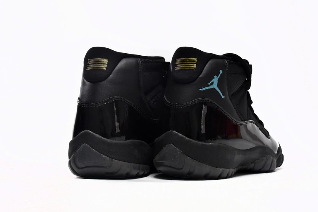 Air Jordan 11 Retro x A Ma Maniére Gamma Blue (Colorway 6)