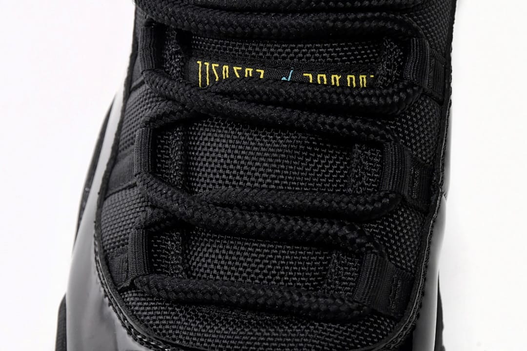 Air Jordan 11 Retro x A Ma Maniére Gamma Blue (Colorway 6)