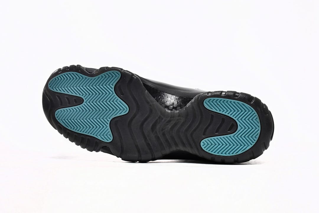 Air Jordan 11 Retro x A Ma Maniére Gamma Blue (Colorway 6)