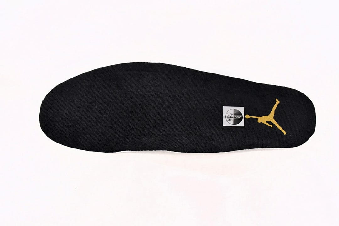 Air Jordan 11 Retro x OFF White Cap and Gown (Colorway 3)