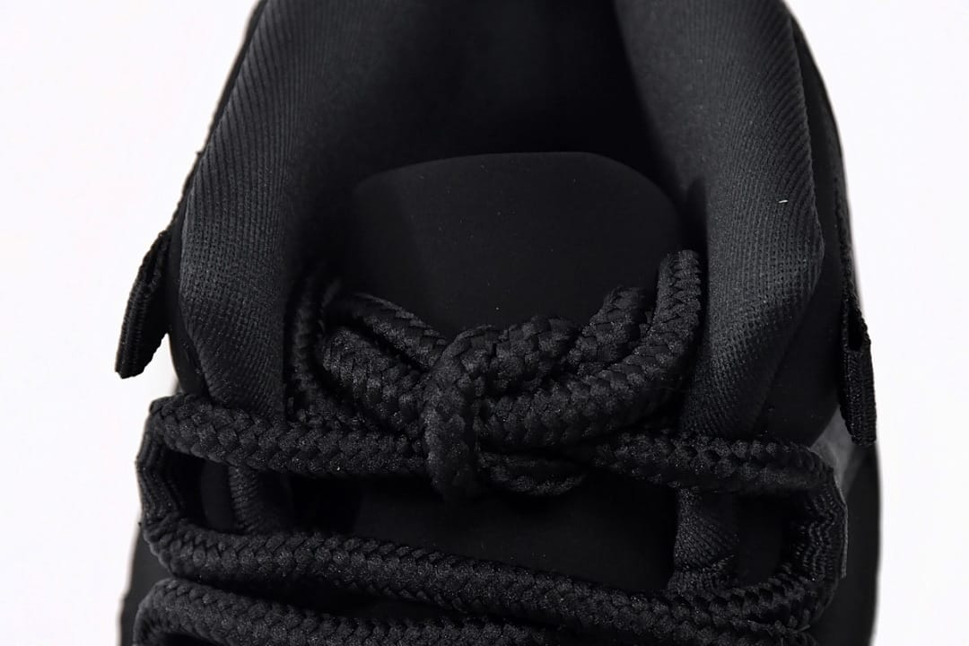 Air Jordan 11 Retro x OFF White Cap and Gown (Colorway 3)