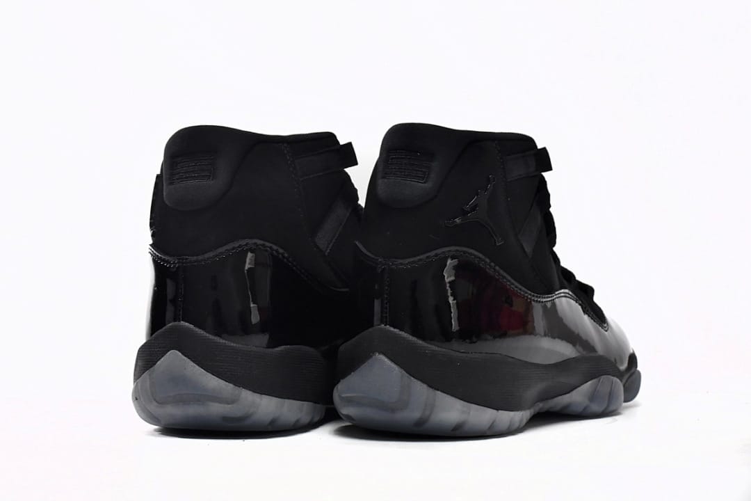 Air Jordan 11 Retro x OFF White Cap and Gown (Colorway 3)