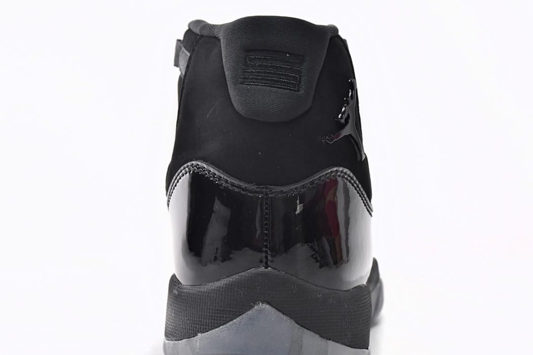Air Jordan 11 Retro x OFF White Cap and Gown (Colorway 3)