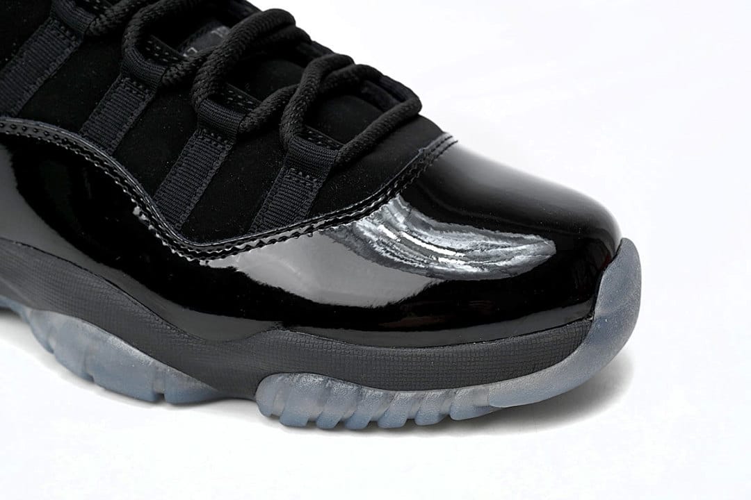 Air Jordan 11 Retro x OFF White Cap and Gown (Colorway 4)